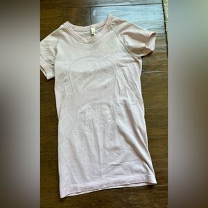 Lululemon top